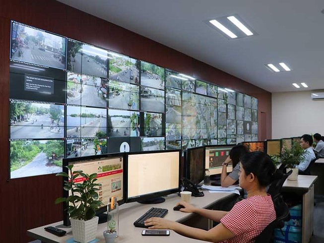 Huế trị nạn xả rác bằng camera phạt nguội