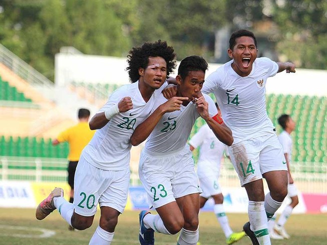 Bán kết U-18 Đông Nam Á: Indonesia-Malaysia, cặp đấu nảy lửa