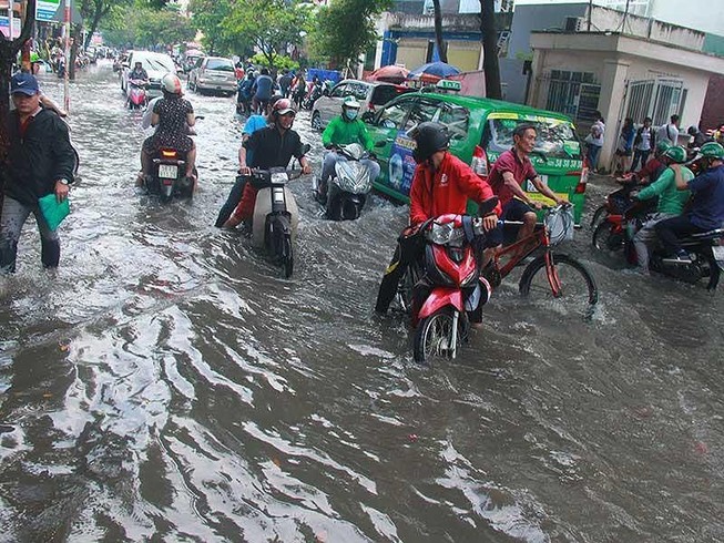 Không thực hiện phương án chống ngập tại chân cầu Sài Gòn