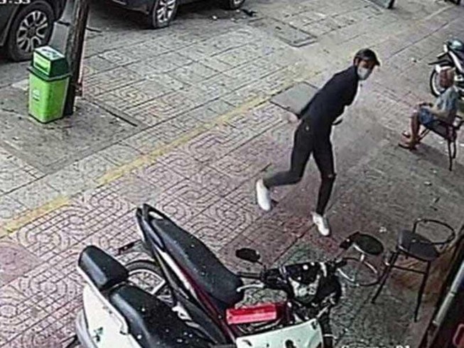 Các nước: Dịch vụ đòi nợ thuê là bình thường