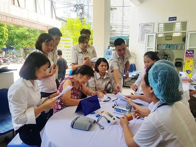 Vụ cháy Rạng Đông: Binh chủng Hóa học lên phương án tẩy độc