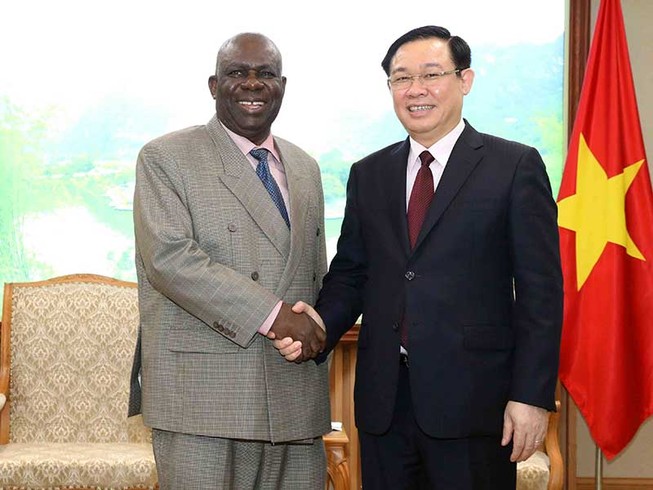 Thắt chặt hơn nữa quan hệ giữa Việt Nam với Nam Phi và Nigeria