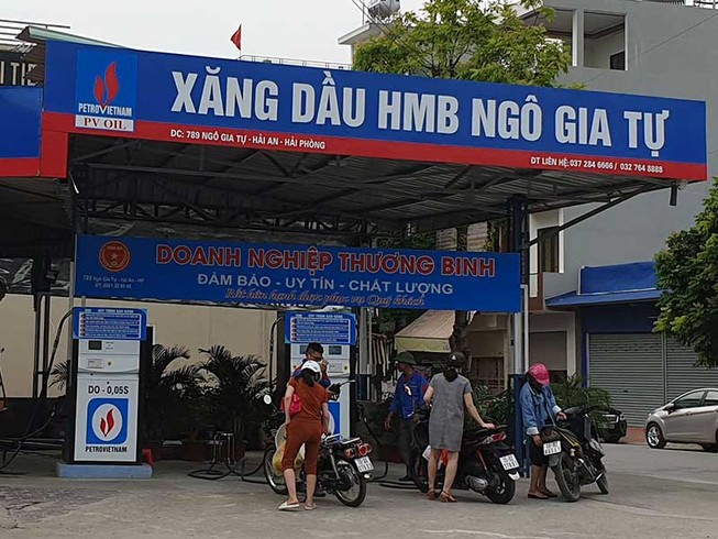 Nhiều cây xăng ‘lụi’ giữa phố Hải Phòng