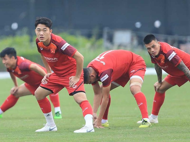 Tạm dừng giấc mơ Olympic để lo vòng loại World Cup