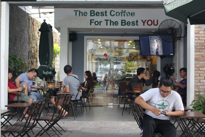 Bùng nổ nhượng quyền thương hiệu cà phê 0 đồng