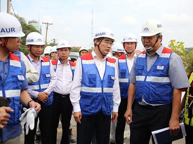 Lý giải việc các tuyến metro đội vốn, chậm tiến độ