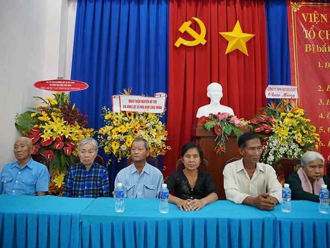 Xin lỗi bảy người bị oan suốt 40 năm