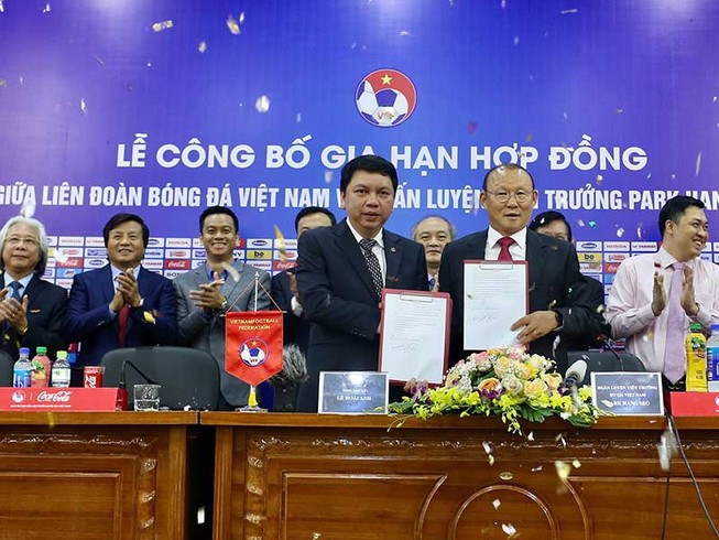 Bản hợp đồng giữa ông Park và VFF: Cho và nhận