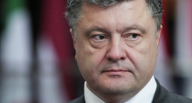 Chuyên gia Mỹ: 'Nên cân nhắc thay đổi tổng thống Ukraine'