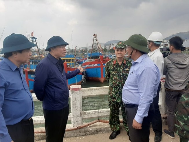 Bộ trưởng Nguyễn Xuân Cường: Không được chủ quan với bão số 6
