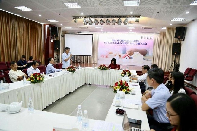 Xây dựng nhà ở cho công nhân KCX-KCN còn vướng quỹ đất