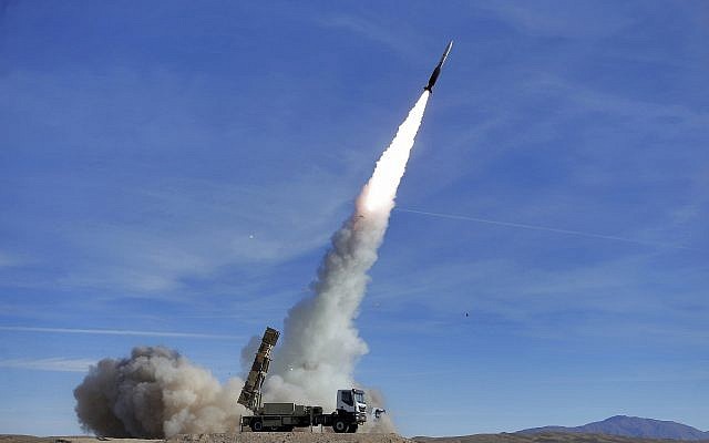 Một vụ thử tên lửa của Iran hồi tháng 11-2018. Ảnh: THE TIMES OF ISRAEL