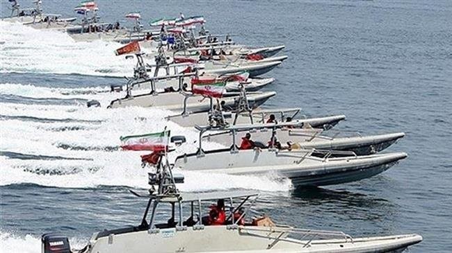 Iran nói không cho phép tàu chiến Mỹ đến gần hải phận