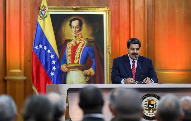 Venezuela ‘không cắt hoàn toàn quan hệ’ với Mỹ
