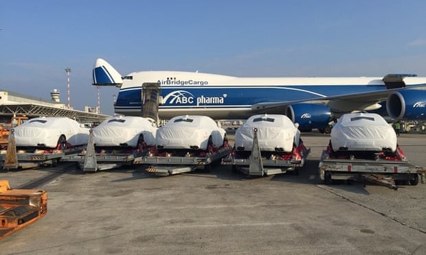300 xe sang ‘mất tích’ sau hội nghị APEC
