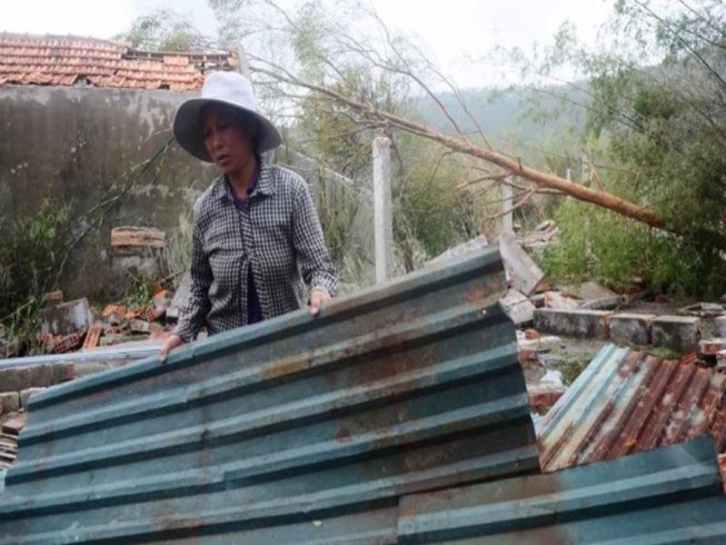 Hỗ trợ gạo khẩn cấp cho người dân Hà Tĩnh