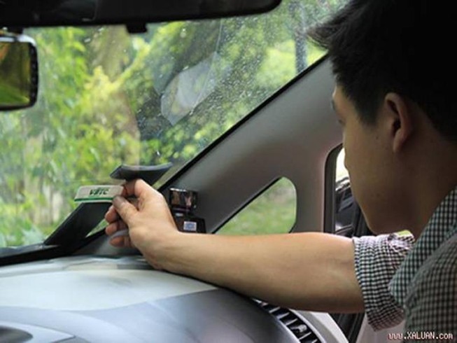 Xe không dán thẻ thu phí không dừng sẽ khó lưu thông