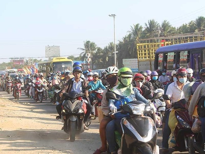 Mở rộng quốc lộ 60 chậm, bộ trưởng GTVT nói gì?