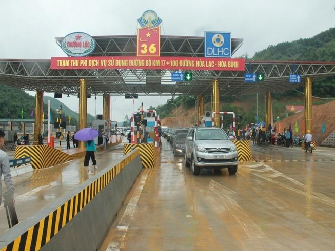 Thông xe 2 tuyến đường ngàn tỉ