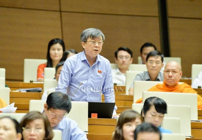 Không nên giữ bí mật thân thế, sự nghiệp lãnh đạo Đảng