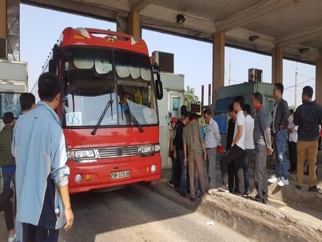 Bộ GTVT: Không để ùn tắc tại các trạm thu phí