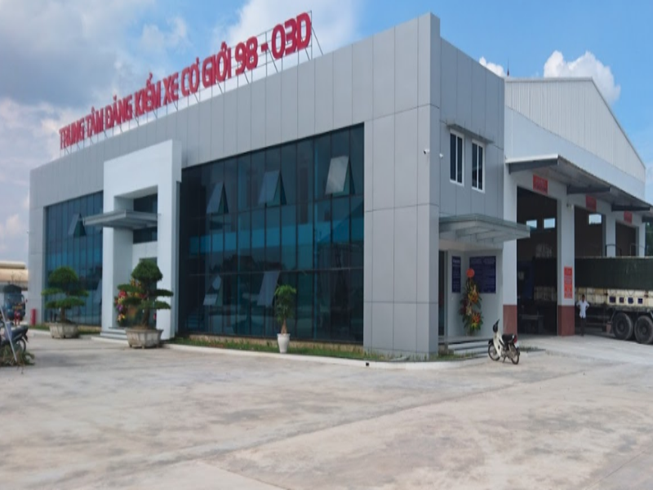 Đóng cửa một trung tâm đăng kiểm vì cấp khống giấy kiểm định