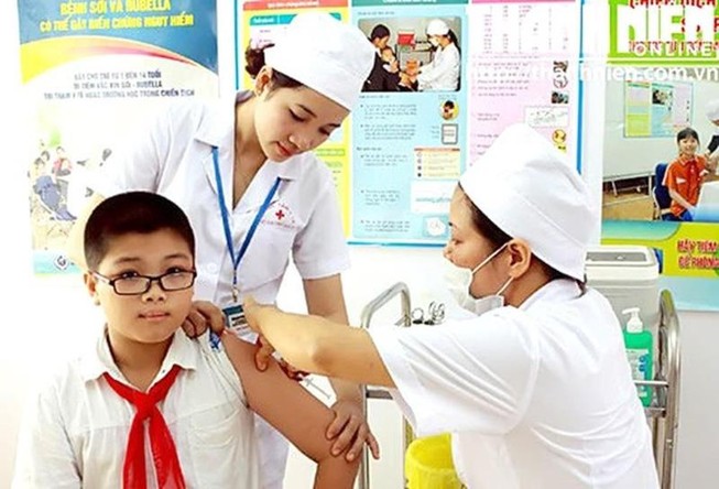 Hai học sinh được thẻ BHYT chi trả trên 1 tỉ đồng