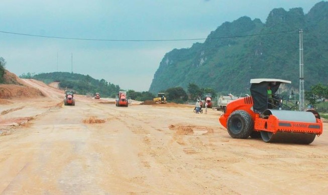 Bộ GTVT: Phải thay thế nhà thầu thi công ‘rùa bò’