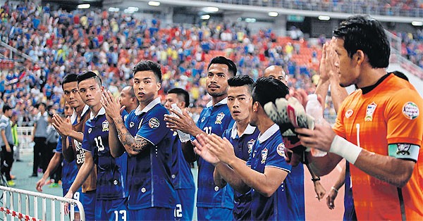 Thái Lan, Kiatisak, Malaysia và trận chung kết