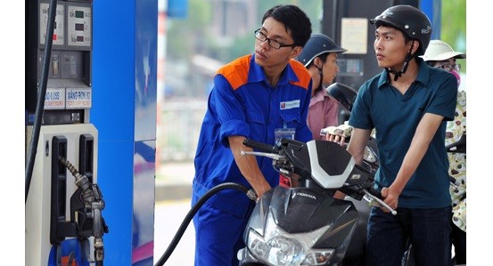 Petrolimex kêu lỗ do cơ chế điều hành giá mới