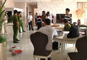 Hoa hậu Quý bà Trương Thị Tuyết Nga hầu tòa