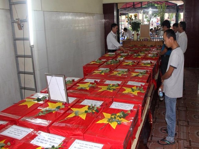 Đưa 38 hài cốt quân tình nguyện về nghĩa trang quê nhà
