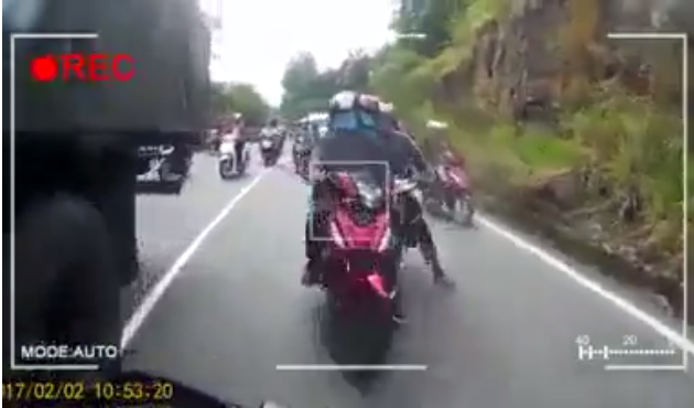 Mượn danh phượt, lả lướt... “seo phì“