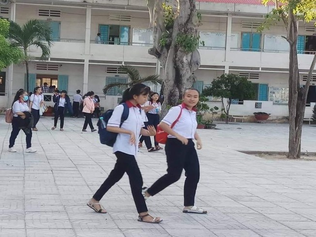 Bình Thuận không gây áp lực cho học sinh ôn thi THPT