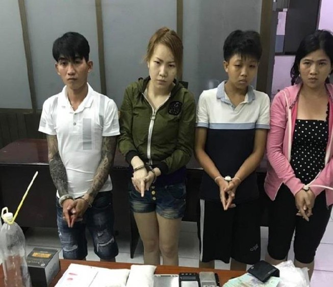 Phá đường dây ma túy quận 12 và Hóc Môn, thu được súng đạn