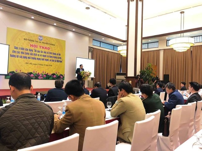 Công chức, viên chức phải dùng tên, ảnh thật trên mạng xã hội
