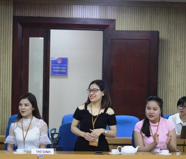 Hoa hậu Mỹ Linh làm đại sứ 'Vẻ đẹp vầng trăng khuyết'