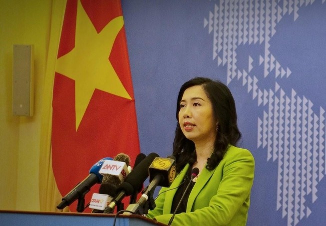 Xác minh thông tin giàn khoan Trung quốc hoạt động ở biển Đông