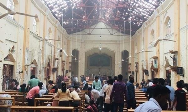 Việt Nam bảo hộ công dân sau nổ bom ở Sri Lanka