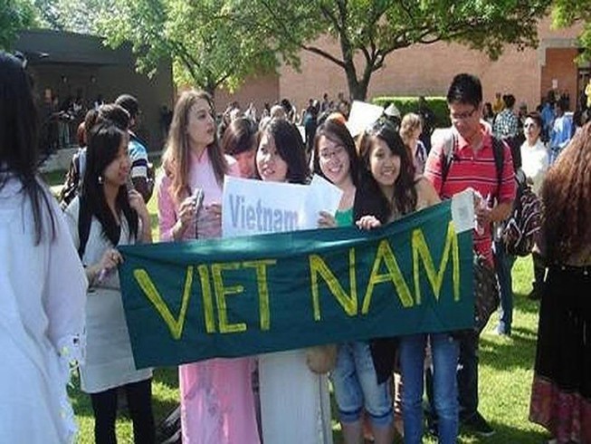 Sinh viên Việt Nam đóng góp gần 1 tỉ USD cho nền kinh tế Mỹ