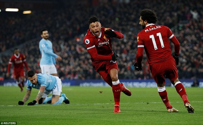 Man City thua đau Liverpool vì 9 phút kinh hoàng