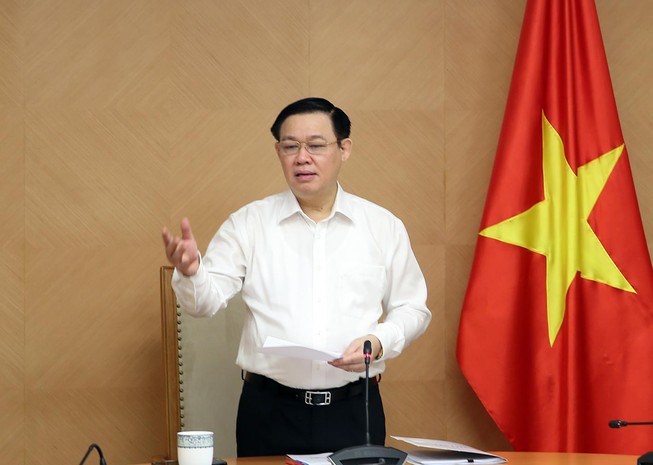 Phó Thủ tướng: Giám sát nợ nước ngoài của từng DN