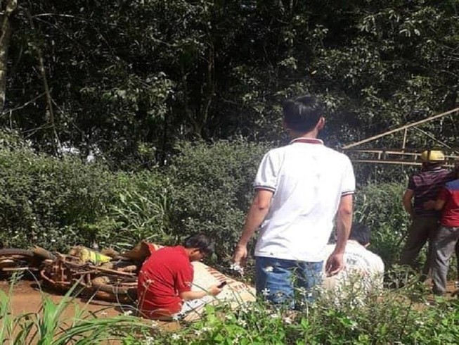 Tạm giữ nghi can giết người trên đường đi tìm vợ