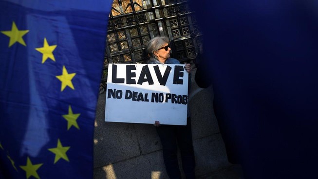 Các nhà lập pháp Anh tiếp tục bác lựa chọn thay thế Brexit