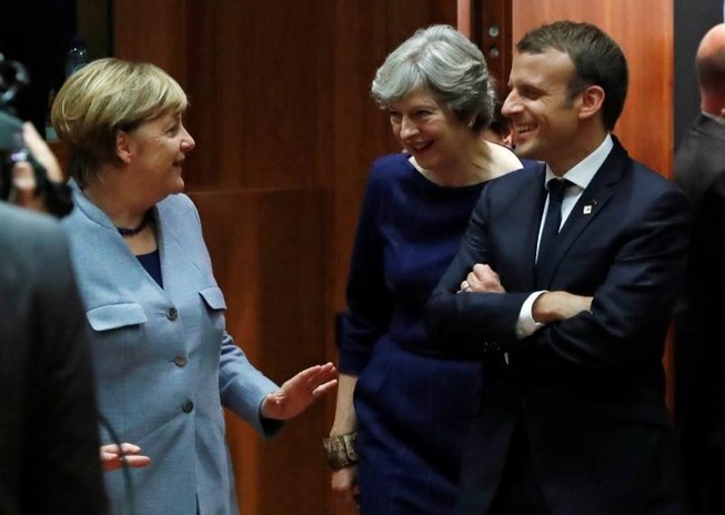 Thủ tướng May gặp lãnh đạo Pháp, Đức trước thềm Brexit
