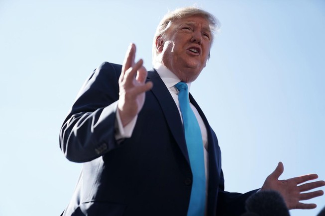 Ông Trump tố điều tra Nga can thiệp bầu cử Mỹ là 'mưu phản'