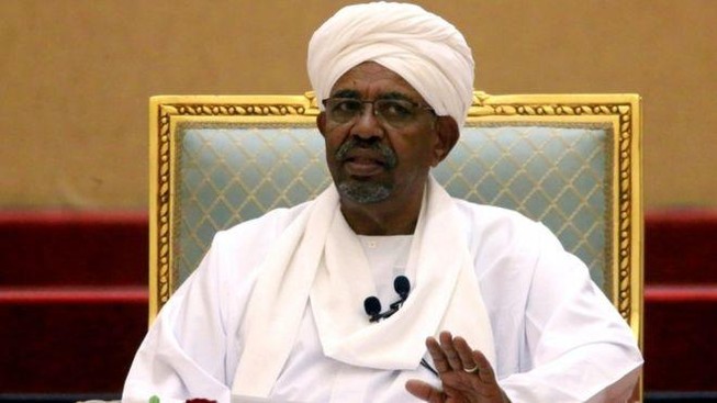 Túi tiền trăm triệu USD tại nhà tổng thống Sudan bị lật đổ