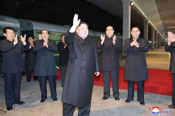 Ông Kim thăm căn cứ Hạm đội Thái Bình Dương khi đến Nga?