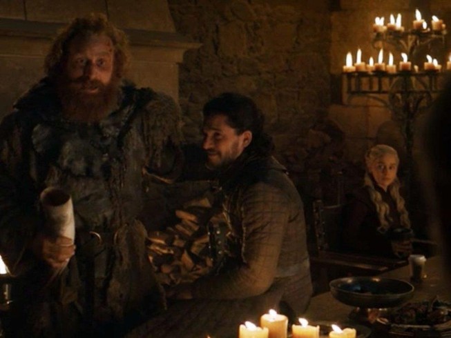 Sạn trong Game of Thrones giúp Starbucks có hơn 2 tỷ USD