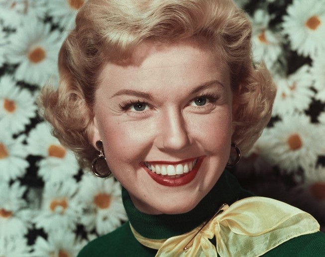 Huyền thoại Hollywood Doris Day của Que Sera, Sera qua đời
